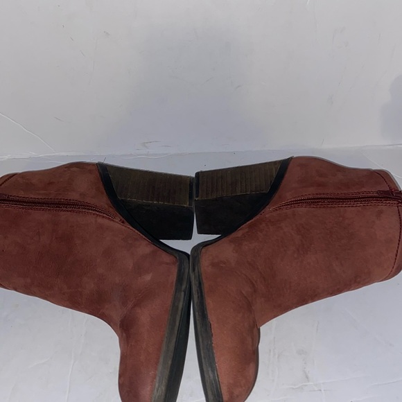 Lucky Brand Brown Salza Suede Leather Ankle Booties - Picture 6 of 9